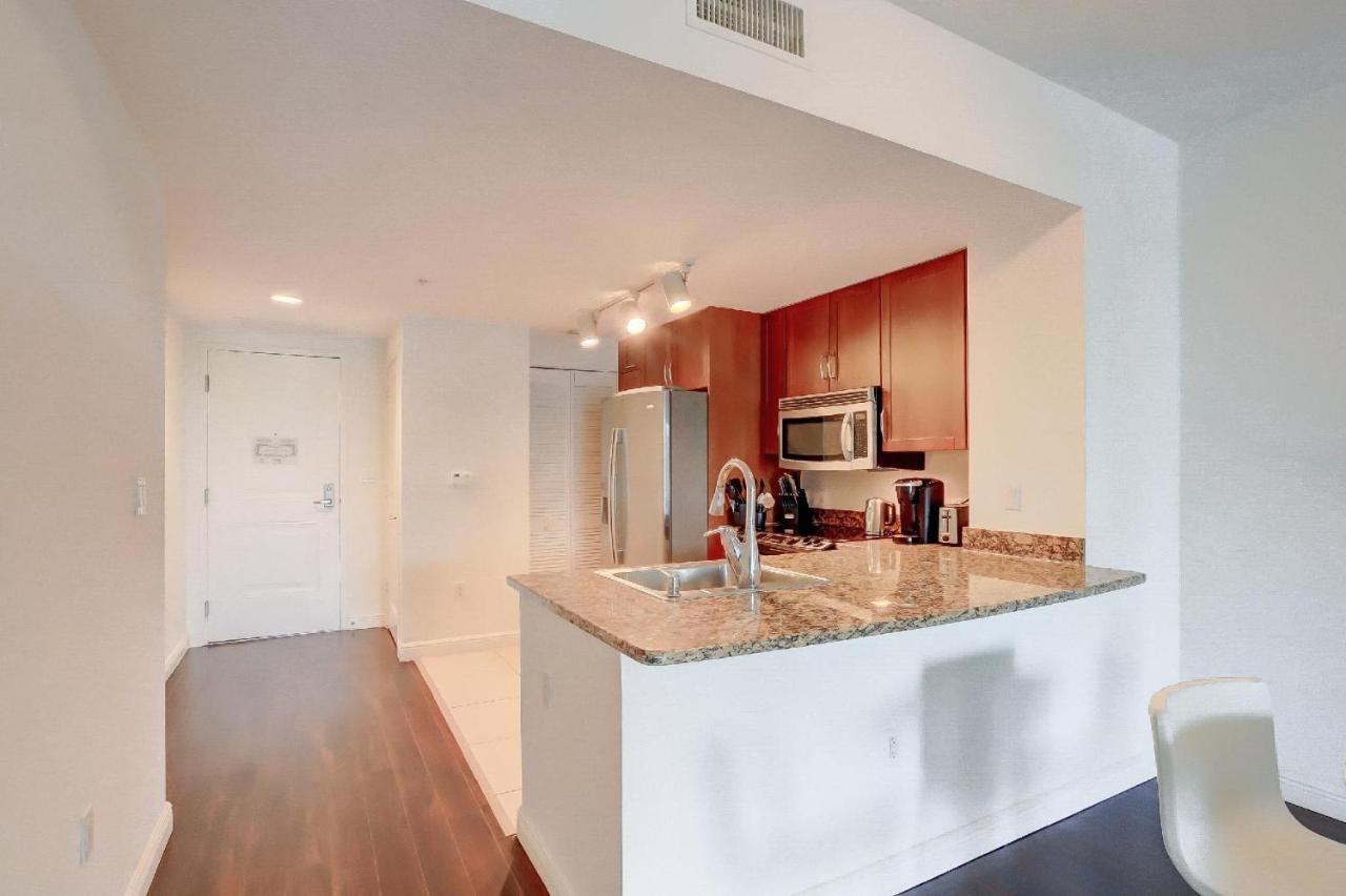 Apartment In Casa Costa Condo!Beach Pass Included Boynton Beach Εξωτερικό φωτογραφία